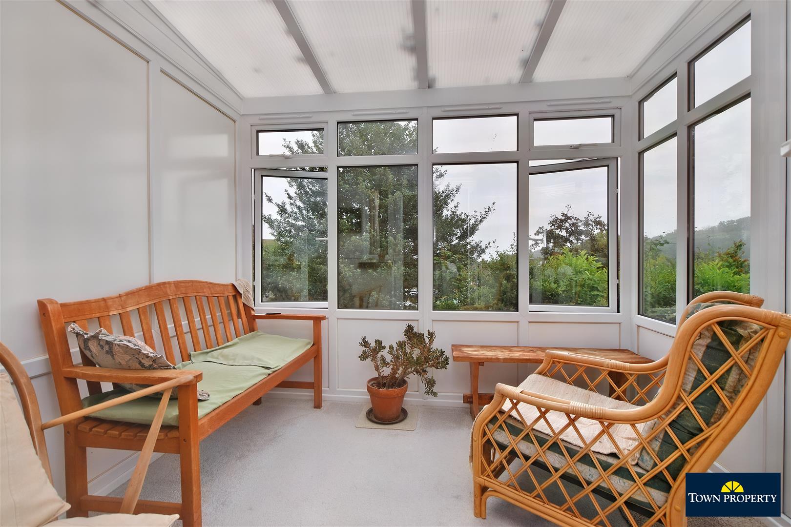 Property Details for Cherry Garden Road Eastbourne BN20 8HG Town